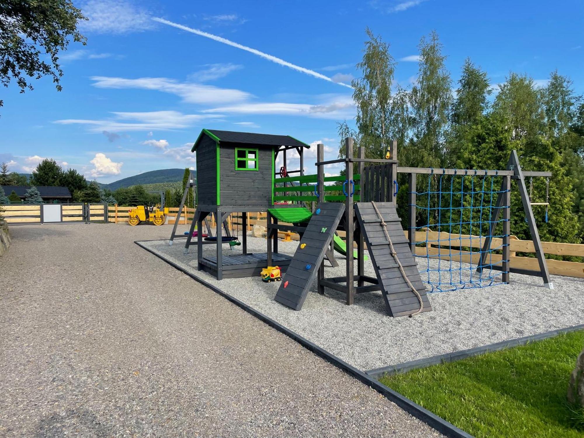 Domek Drewniany W Gorach Jacuzzi & Balia - Osada Chelm Stroza  Exterior photo