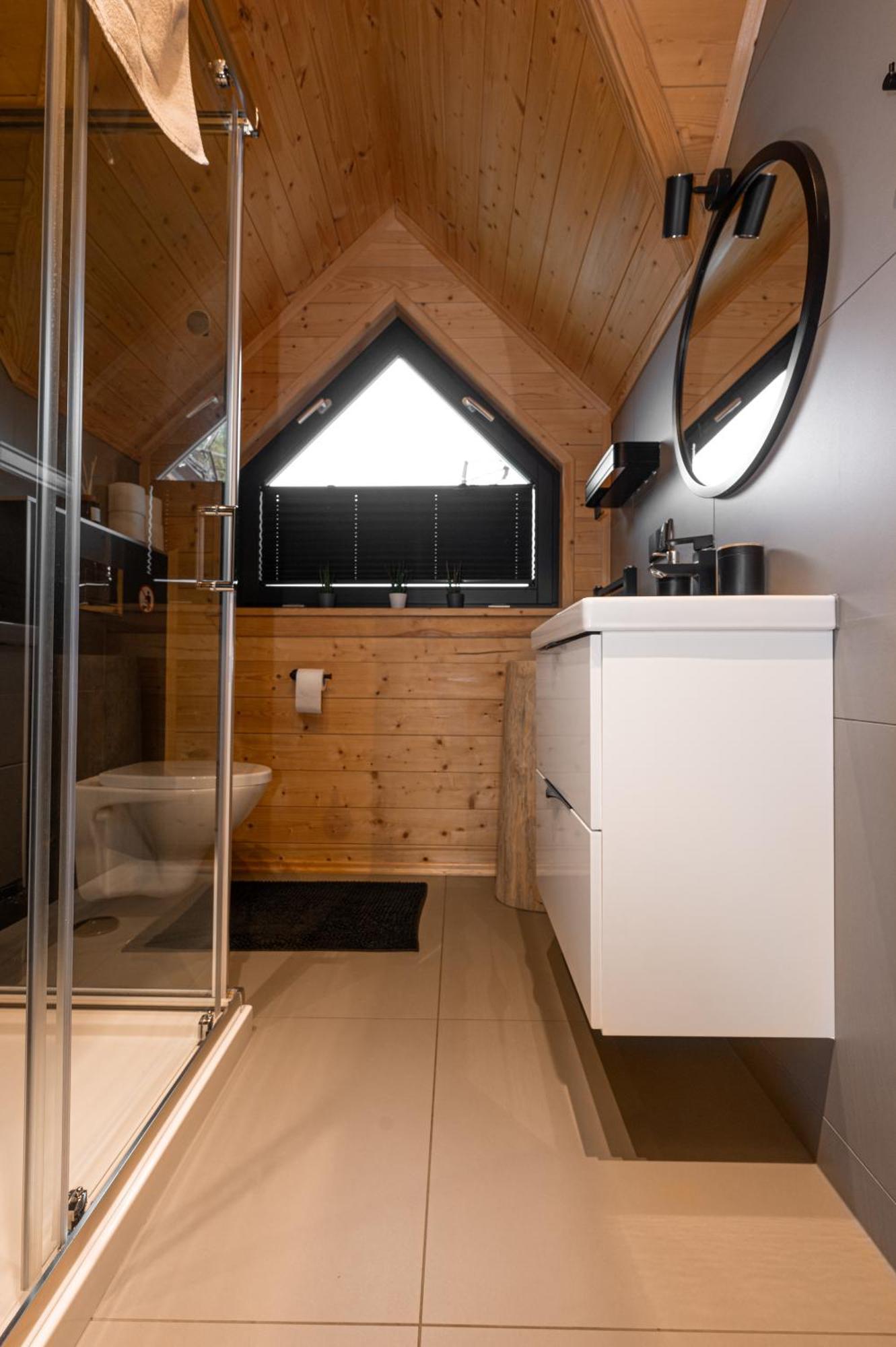Domek Drewniany W Gorach Jacuzzi & Balia - Osada Chelm Stroza  Exterior photo